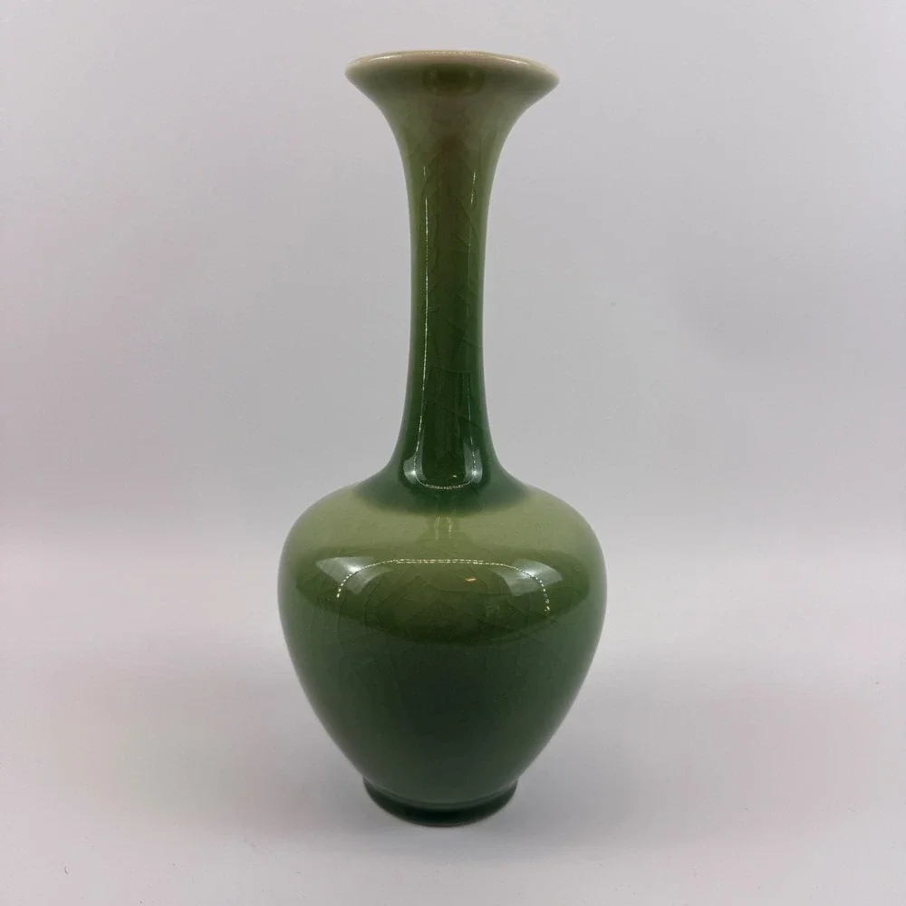 1947 Rookwood Pottery Green Vase 778 Crackle Gloss